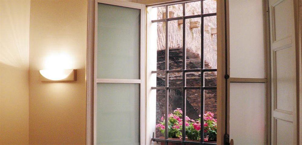 Bed & Breakfast Arco Del Lauro 3*
