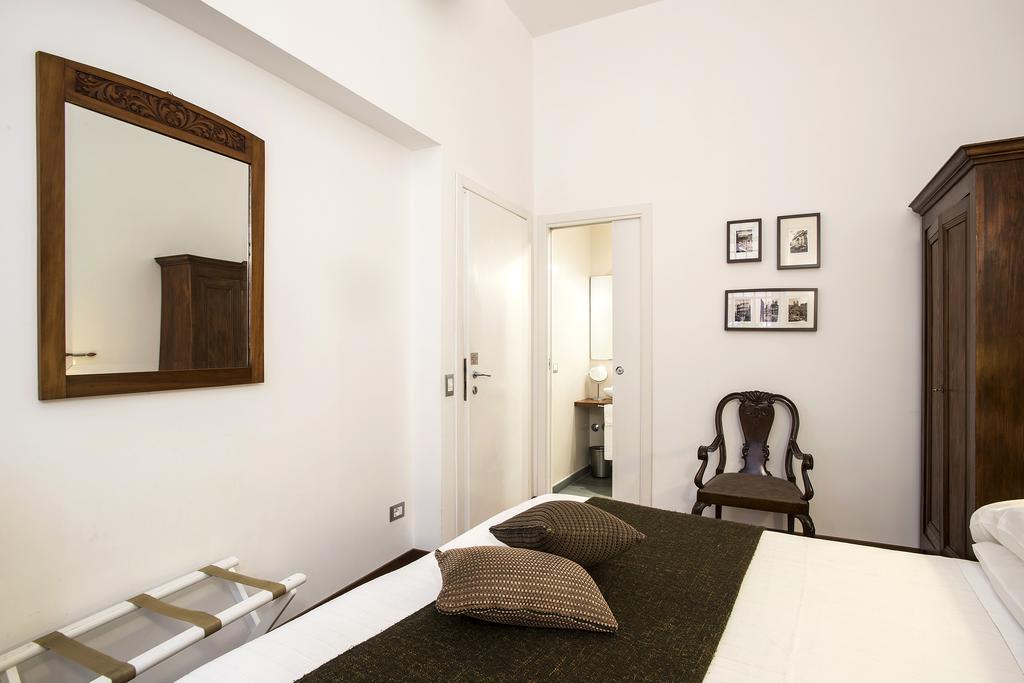 Bed & Breakfast Arco Del Lauro 3*