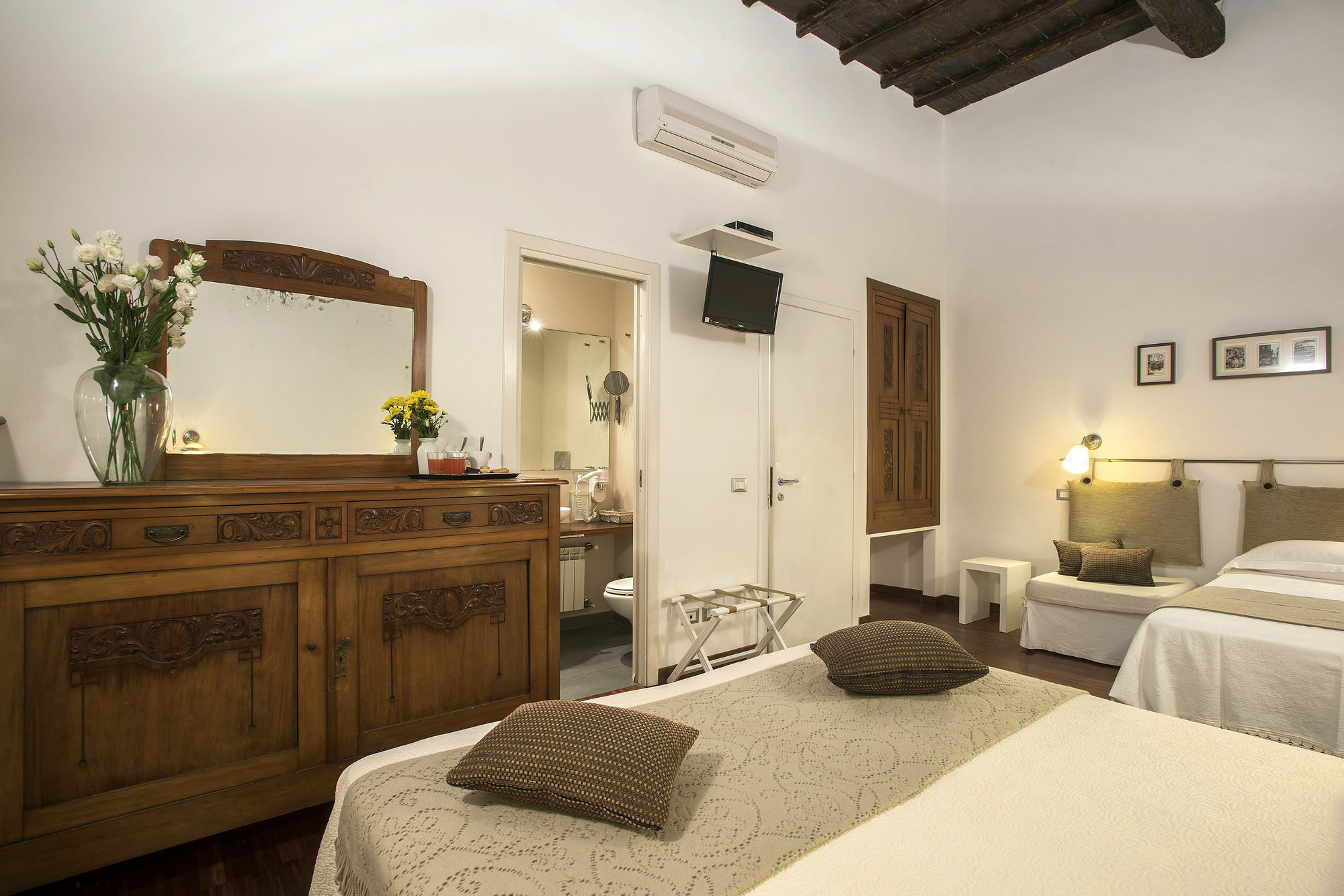 Arco Del Lauro Bed & Breakfast
